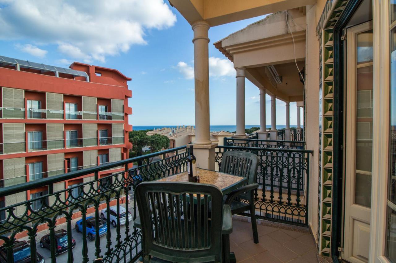 Oura Sunrise III Apartment - Sea View & Oura Beach & Top Location アルブフェイラ エクステリア 写真